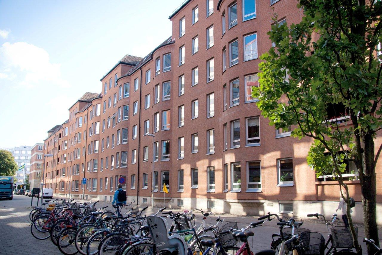 HSB-fastighet i kvarteret Lugnet i centrala Malm&ouml;