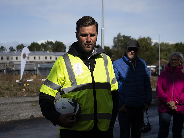 Henrik Hopp, Wästbyggs regionchef