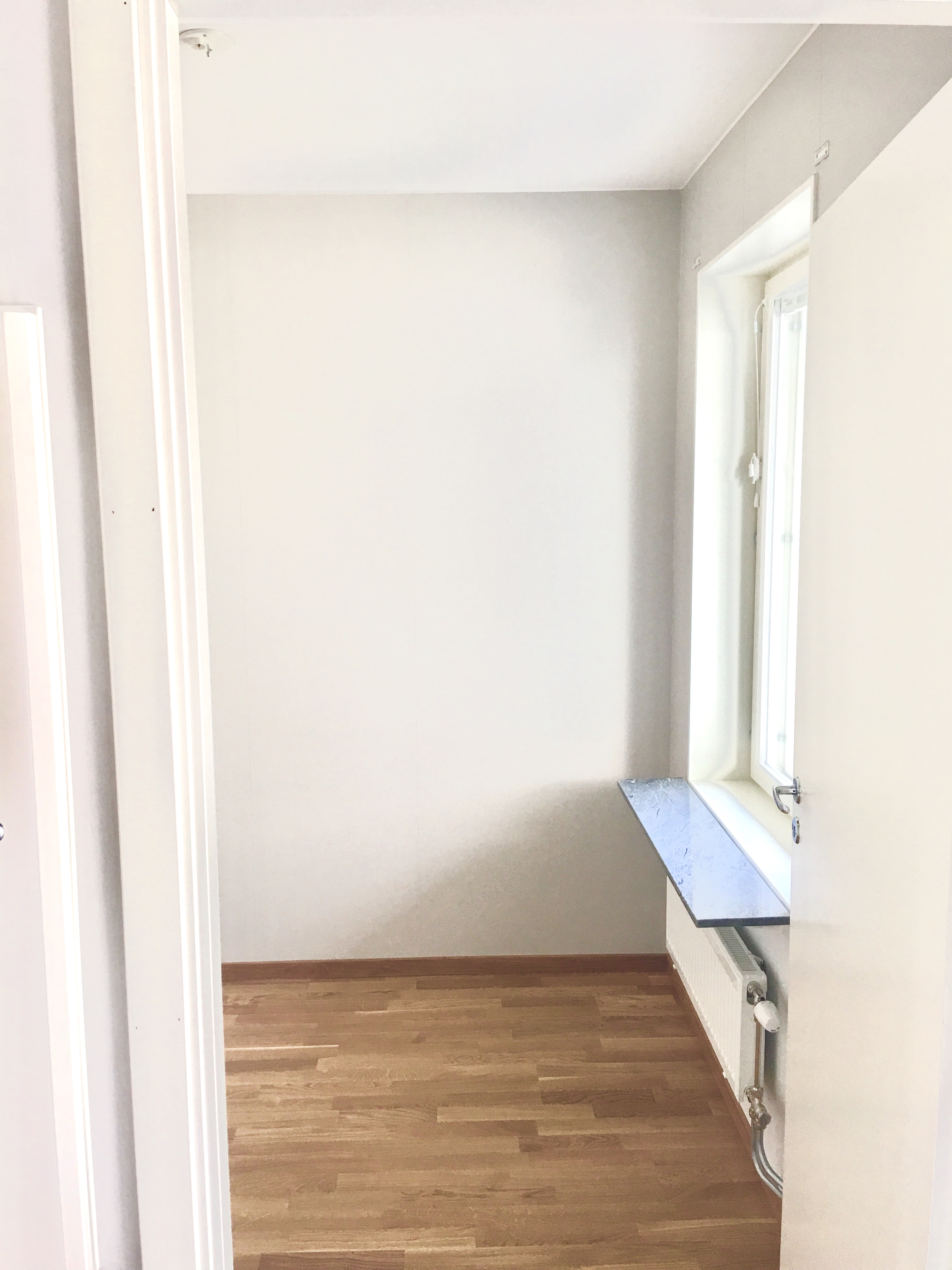 Sovrum 2 i en 3:a ut mot loftgången