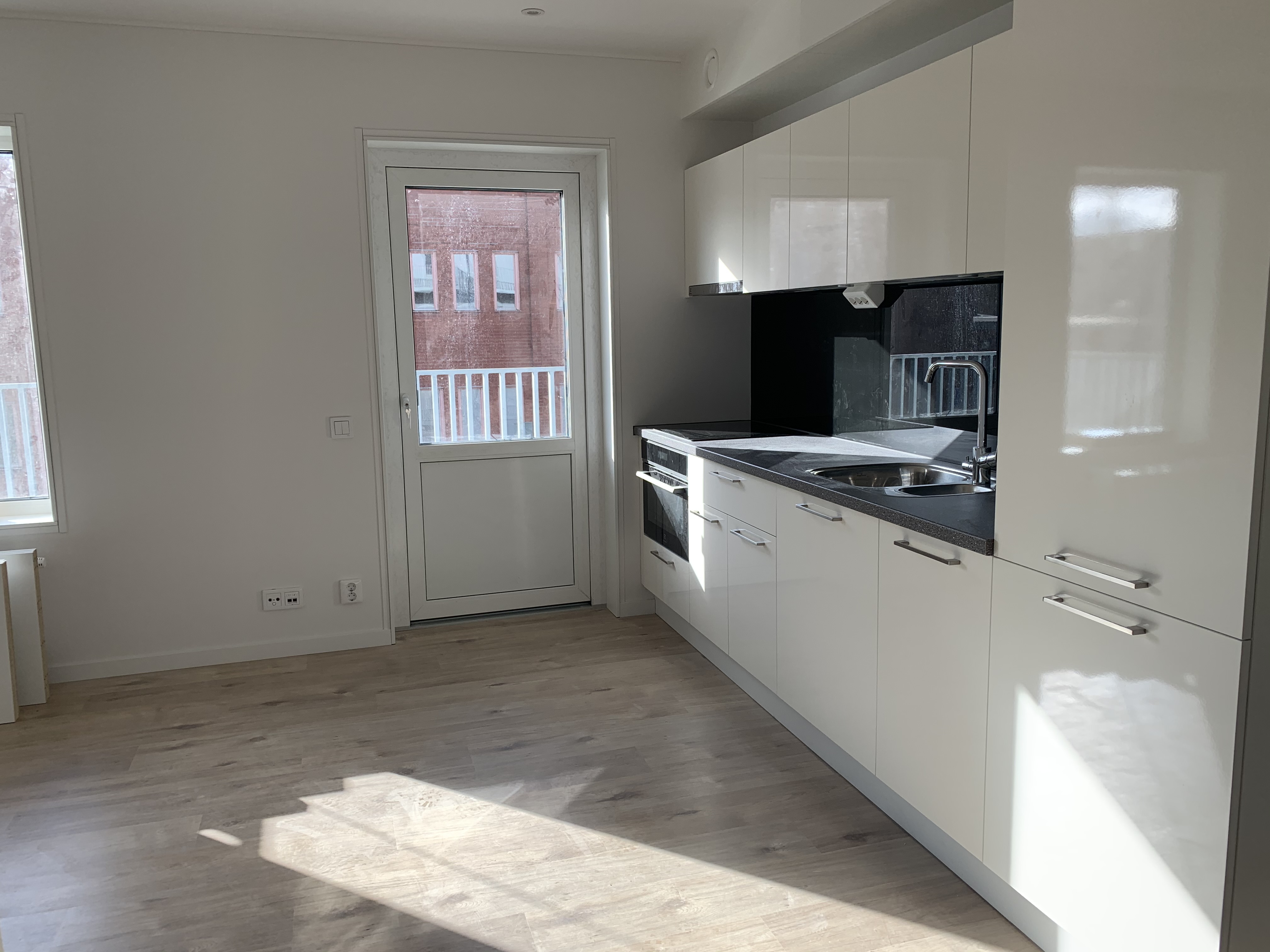 Köket 1 rok (2).jpg