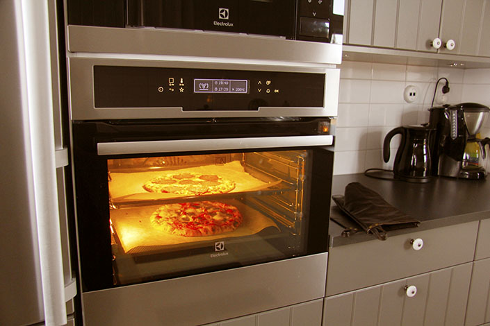 Varmluftsugn finns som val i ugnen