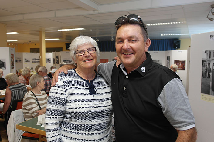 Barbro Olsson från brf Wien utses till vinnare i Swoosh tävling. Hon vinner renspolning av ledningarna i kök och wc samt Mamma Mia-biljetter.