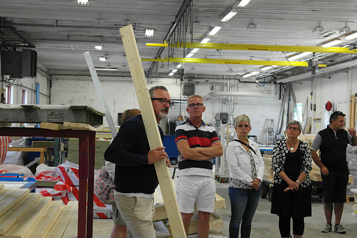 Studiebesök på Skidstahus med vd Leif Svanholm.