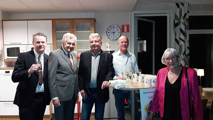 Styrelsen i minglet: Fredrik Mårtensson, Torsten Pettersson, Kaj Krook, Kent Flöden och Britta Möree.